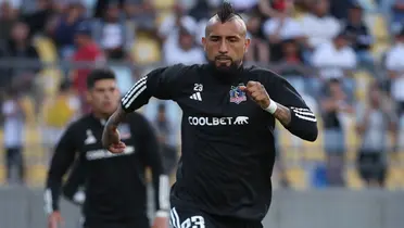 Arturo Vidal volvió a jugar por Colo Colo
