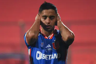 El actual capitán azul Luis Casanova consideró al canterano como portador de la jineta.