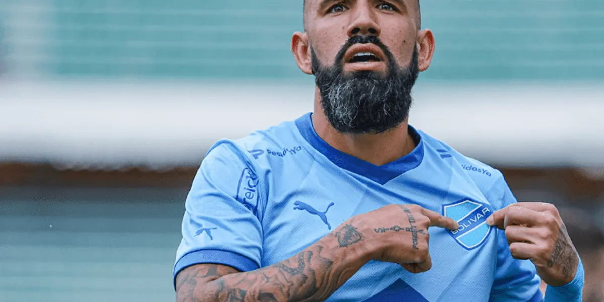 El ariete fue una figura importante de la temporada del Bolívar y gritó campeón con el cuadro celeste.