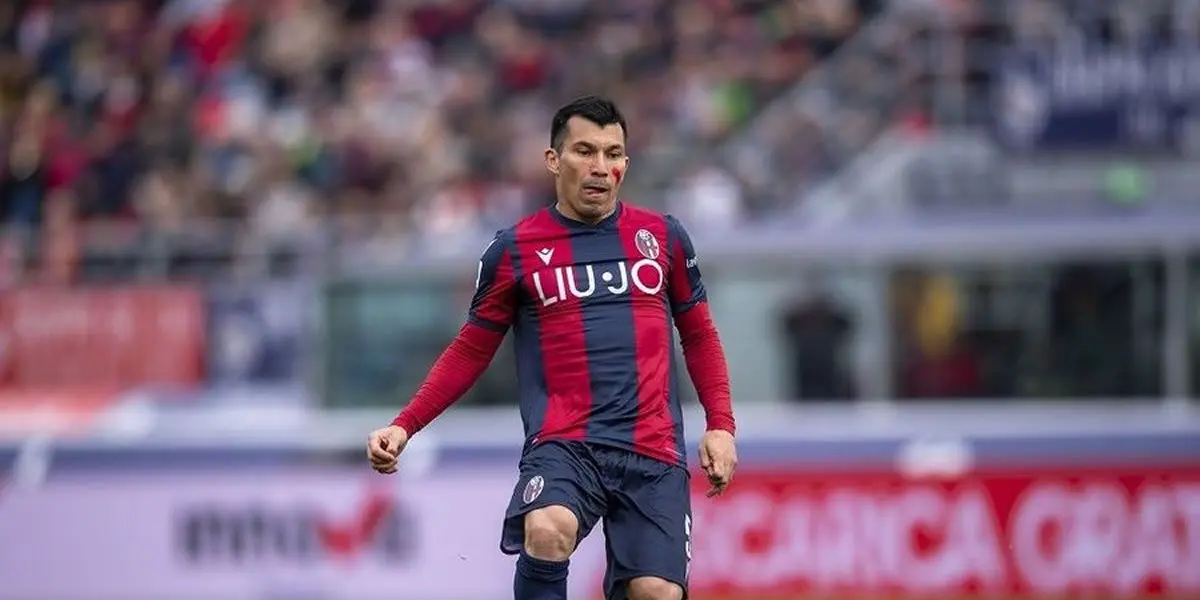 El chileno dejó un mensaje en sus redes sociales, sorprendiendo al mundo del fútbol y dejando en incógnita cual será su siguiente destino.