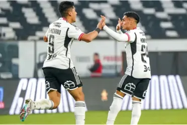 El cuadro albo pasa por duros momentos, pero mientras sucede esto, Jordhy Thompson recibe mensajes.