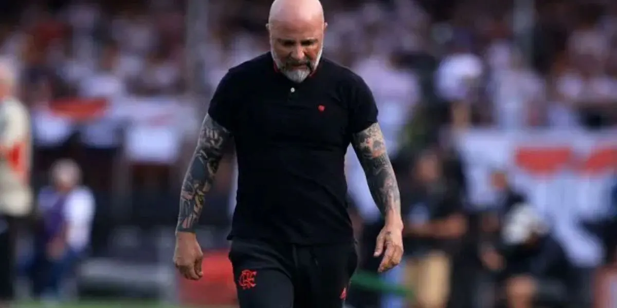 El ex arquero de Universidad de Chile habló de por qué el técnico argentino se va mal de los clubes.