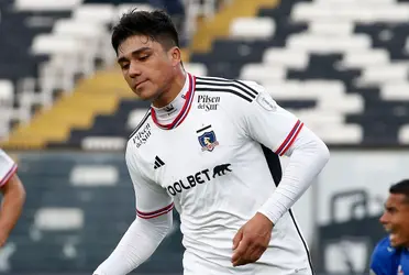 El joven delantero albo estaría siendo presionado por la falta de gol.