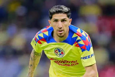 El jugador chileno convirtió un doblete para llevarse el Clásico de México.