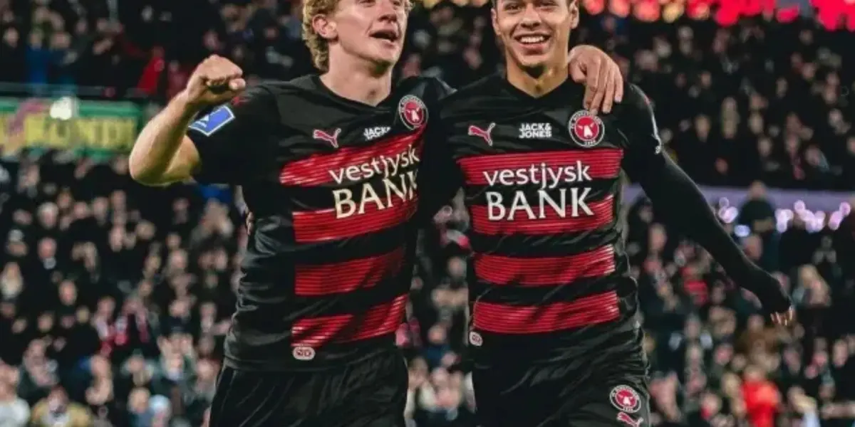 El jugador chileno hizo su primer tanto en el Midtjylland, aprovechando su momento desde el banco.