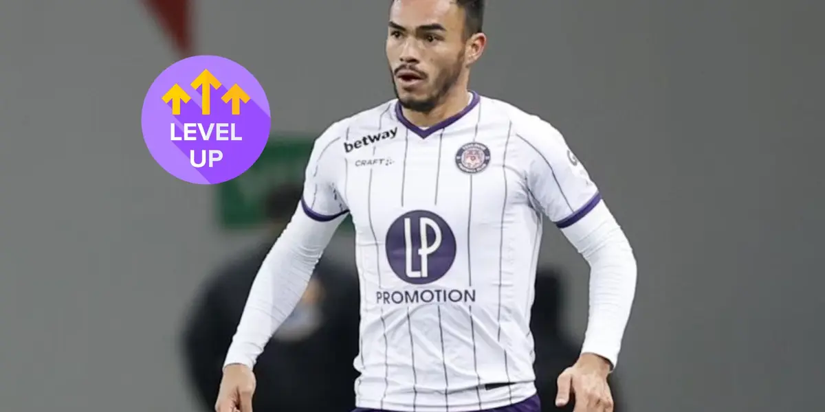 El jugador llega con minutos a la Roja, dónde se dice que será el titular por banda izquierda.