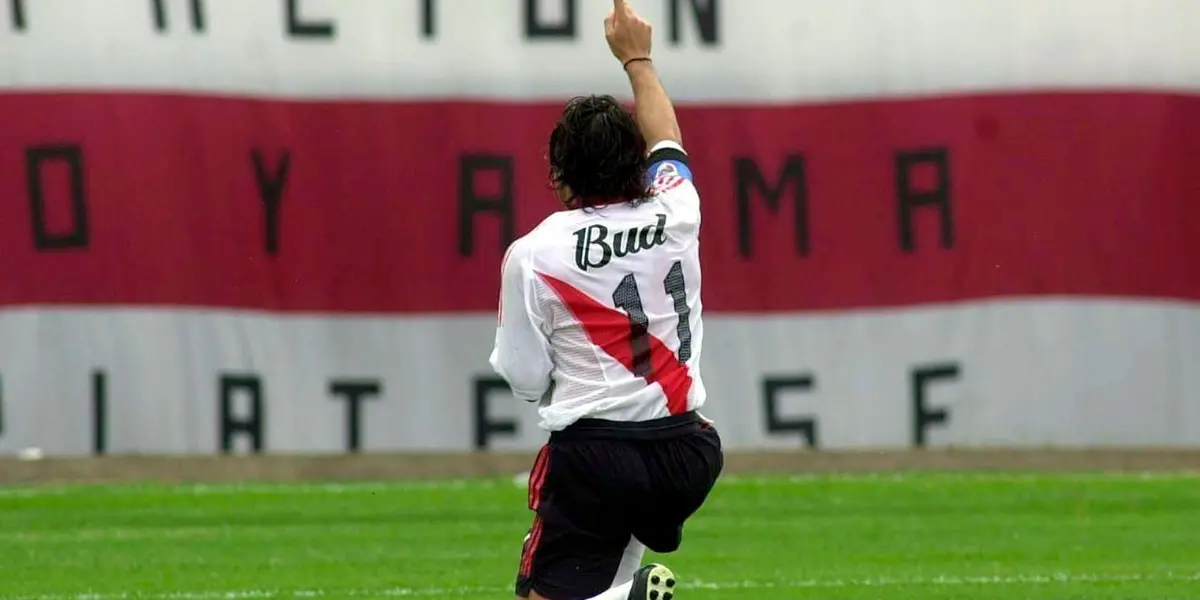 El matador fue uno de los grandes invitados que tuvo River Plate en la ceremonia donde se conmemoraron los 122 años de la banda sangre.