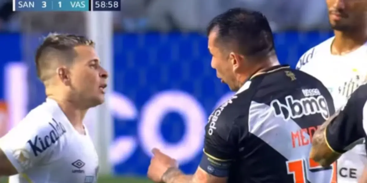 El Rey Arturo lanzó mensaje sobre un posible choque entre ambos jugadores, pero llamó a la calma.