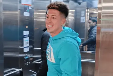 El volante arribó este viernes a Chile para sumarse como segundo refuerzo del ‘Cacique’.