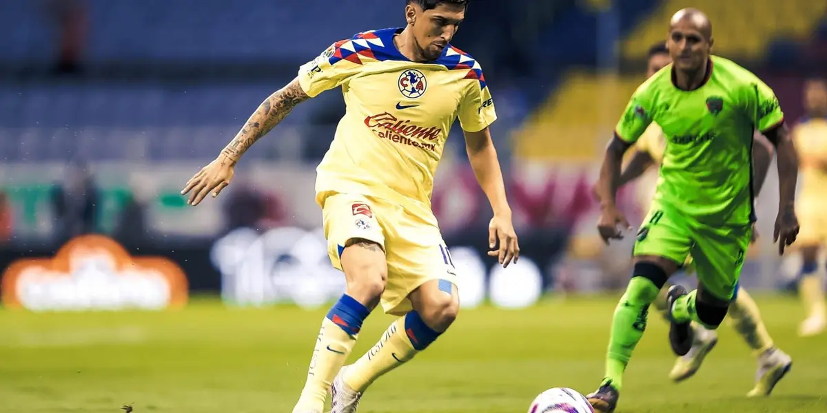 El volante ha sido cuestionado por su desempeño en la selección chilena, pero en México se deleitan con su juego.