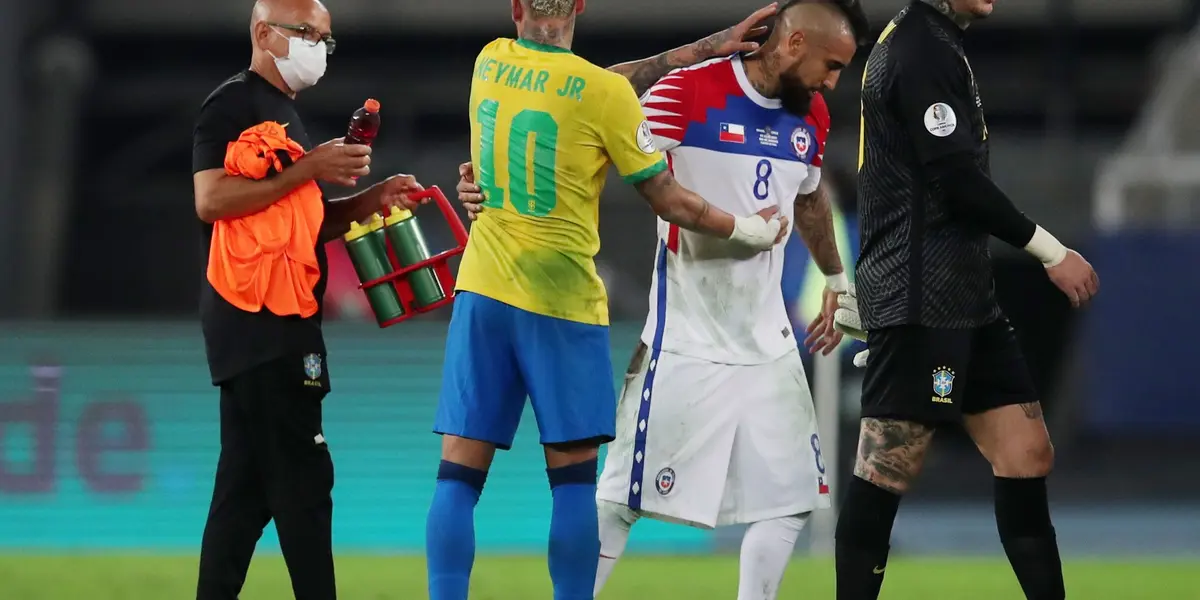 El volante nacional ya se encuentra en Curitiba para firmar por el Athletico Paranaense.