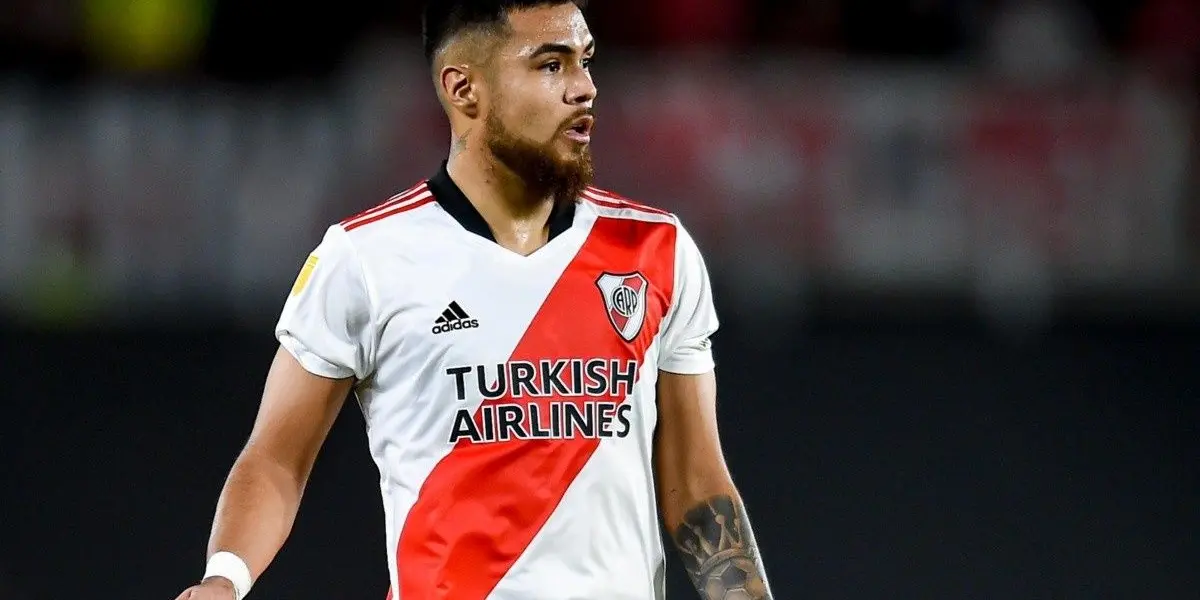 El zaguero nacional se mostró muy enfadado al término del partido, luego del empate 1-1 entre River Plate y Sporting Cristal por la Copa Libertadores.