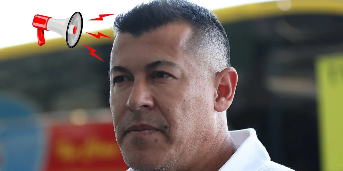 Jorge Almirón no convence a todos.