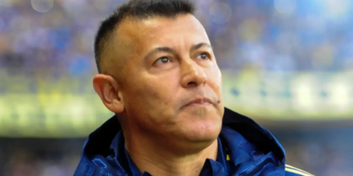 Jorge Almirón sigue recibiendo críticas