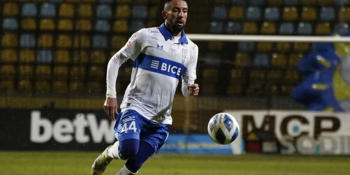 Los ‘Cruzados’ decidieron terminar el vínculo con el estratega argentino.