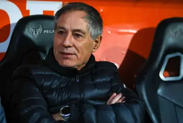 Los ‘Cruzados’ perdieron por 1-0 ante Everton de Viña del Mar, y el entrenador argentino habló tras la derrota en Santa Laura.