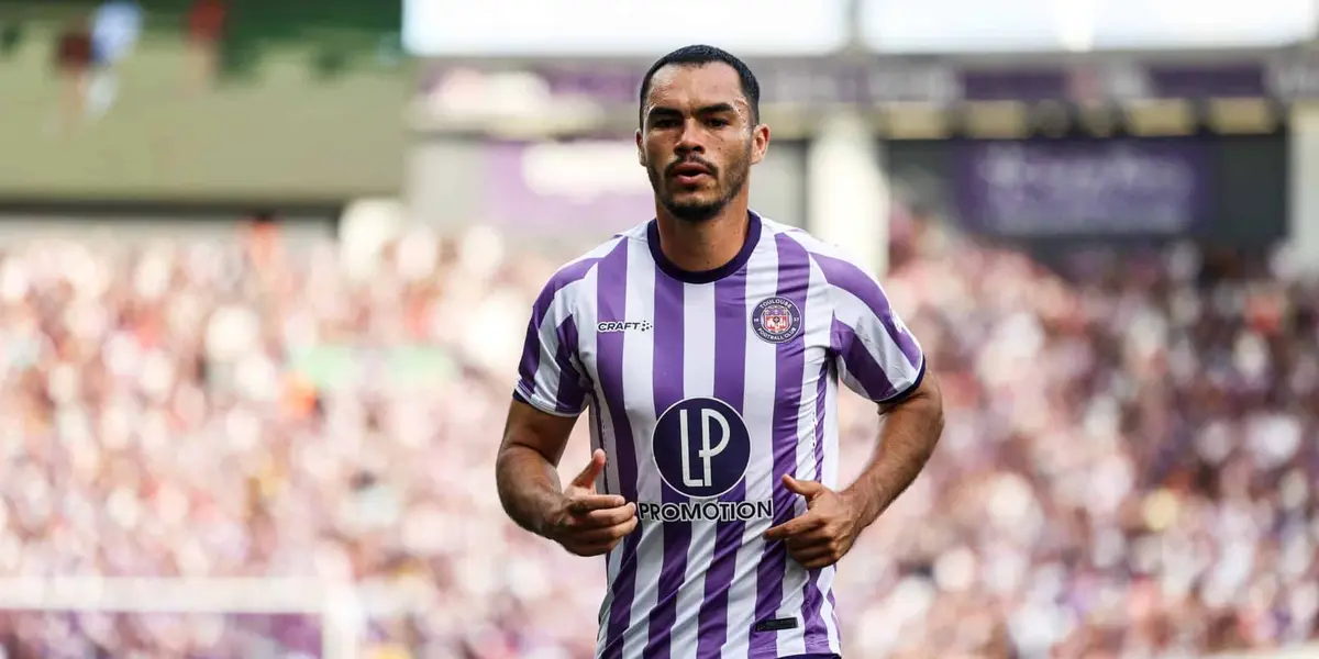 Suazo está en la órbita de un gigante alemán