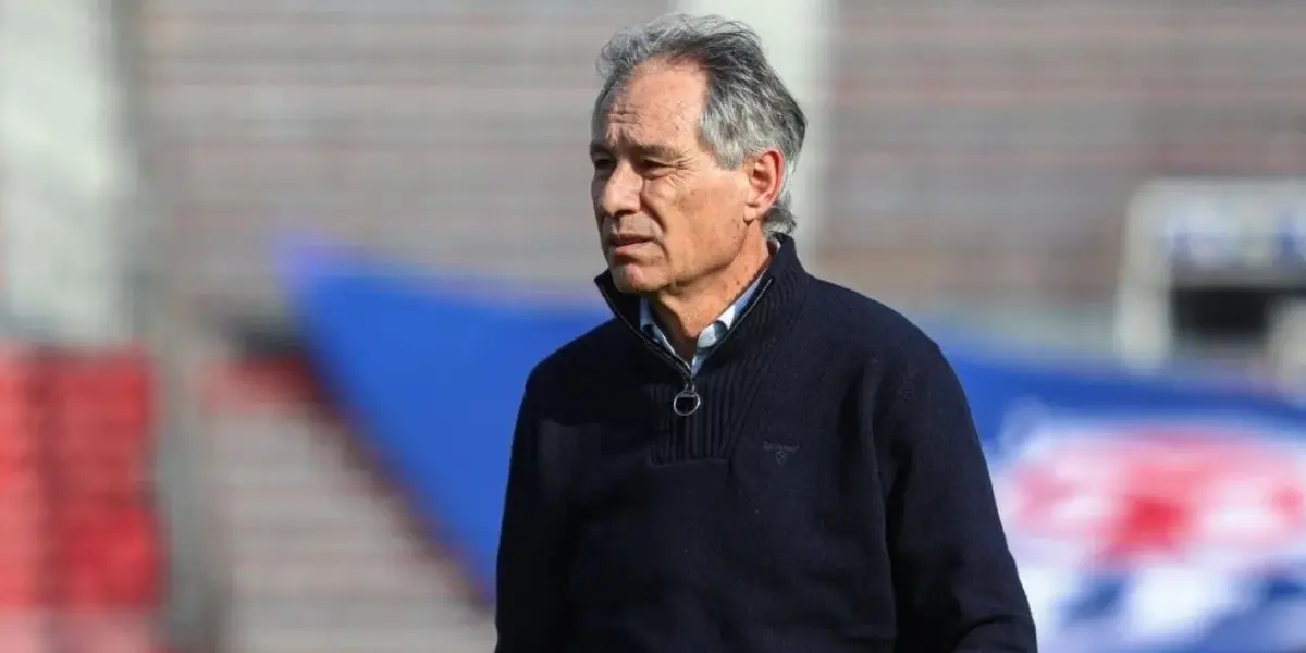 Universidad de Chile humilló a Universidad Católica en el Estadio Santa Laura, imponiéndose por un abultado 3-0.